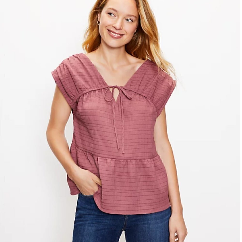 Loft Tiered Tie Neck Shell Size Medium
